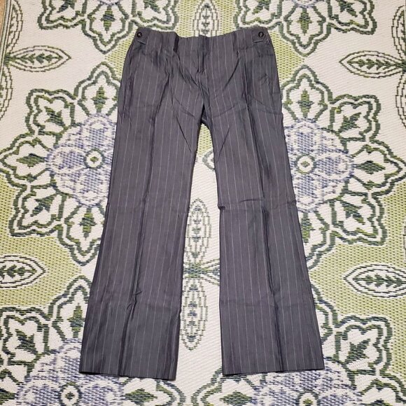 Women's GAP Hip Slung Fit Dress Pants Sz 2 Low-Rise Flare Leg Stretch Gray EUC - Picture 1 of 4